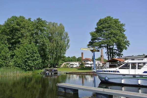 Fürstenberg/Havel: Wasser marsch