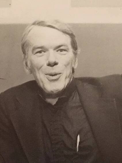 William O'Malley (Jesuit) - Wikipedia