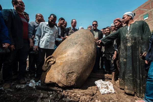Colossal 3,000-year-old statue unearthed from Cairo pit