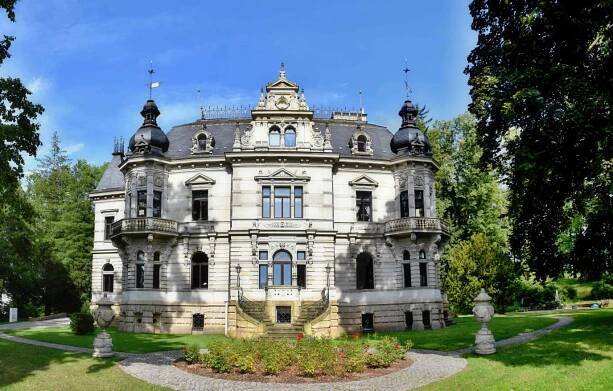 Krásná Lípa aneb o městě, které je KRÁSNÉ a je v něm LÍP - Bohemian Cottage - Ubytování & Wellness & Jóga & Půjčovna & Výlety