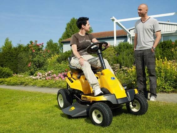 Zahradní traktor Cub Cadet 114 TA