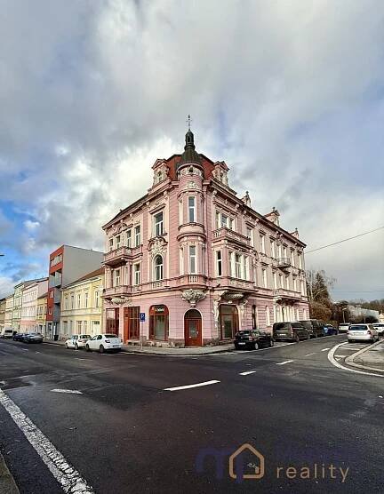 Pronájem obchodního prostoru 65 m², Brožíkova, Teplice