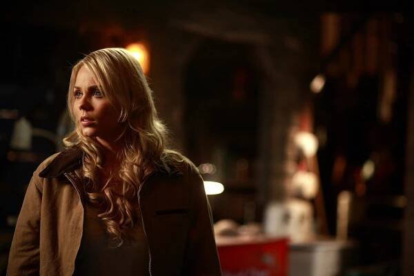 Smallville - Pravda - Z filmu - Laura Vandervoort