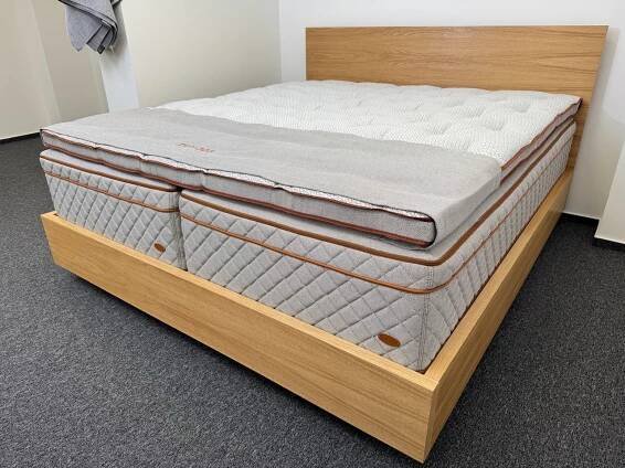 Naturbeds Outlet | Luxusní postel DUX 303 matrace se slevou