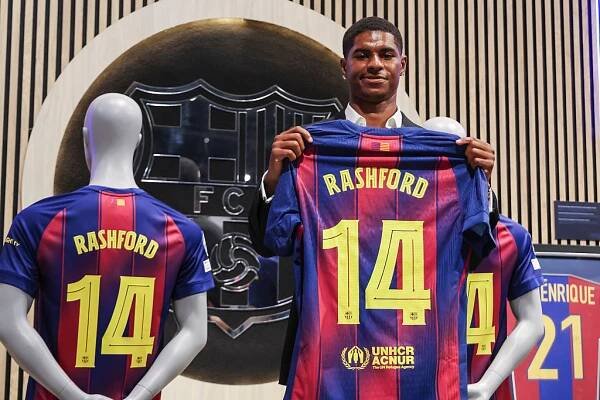 BARCELONA, SPAIN - JULY 23: Marcus Rashford new player of FC Barcelona at Store of FC Barcelona on July 23, 2025 in Barcelona, Spain. (Photo By Javier Borrego/Europa Press via Getty Images)