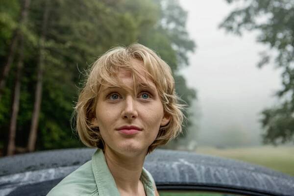 Jeanny - Das 5. Mädchen - Z filmu - Theresa Riess