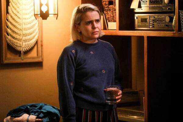 Hodný holky - Lovná sezóna - Z filmu - Mae Whitman