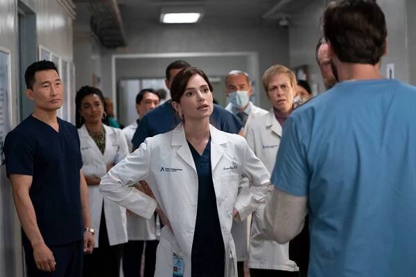 Nemocnice New Amsterdam - Nový normál - Z filmu - Daniel Dae Kim, Janet Montgomery