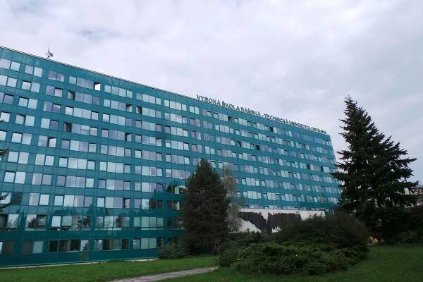 Vysoká škola báňská - Technická univerzita Ostrava - Katedra robotiky Fakulty strojní foto 1