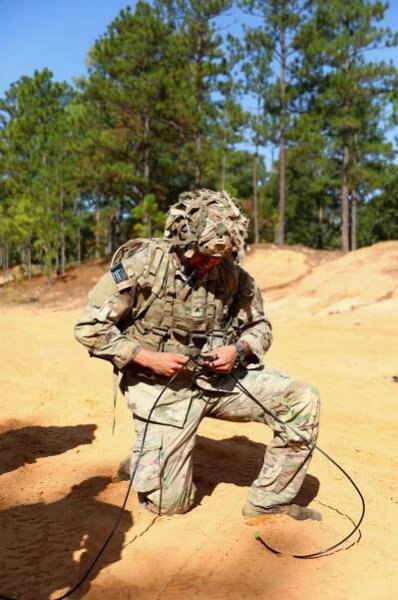 ARMY COMBAT ENGINEERS | What Life in the Army is really like.
