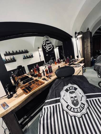 JERRY'S BARBER SHOP foto 5