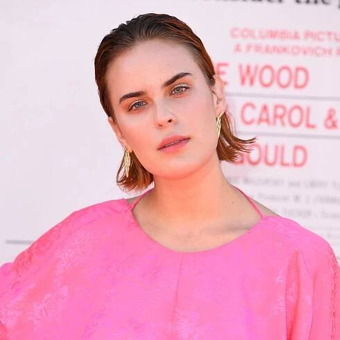 Tallulah Willis, an ‘Antsy Handed Chronic Picker,’ Shared New Skin Transformation Photos