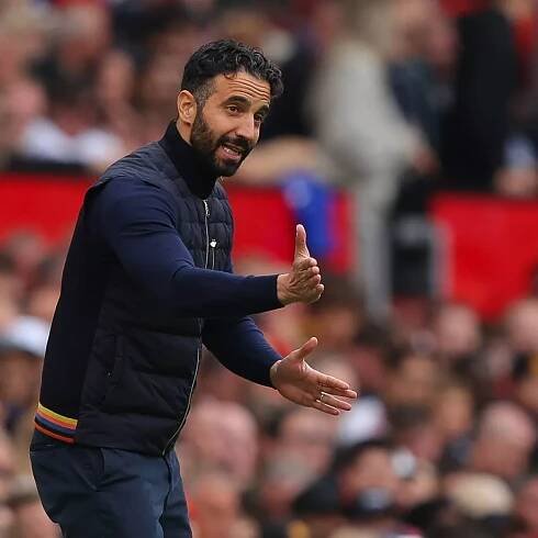 Man Utd 'poised to sign striker' as Ruben Amorim handed Viktor Gyokeres update