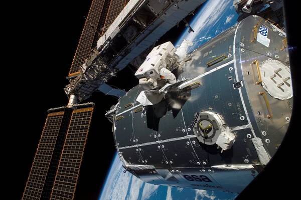19. únor 2008 | Astronomický snímek dne - APOD | Fotogalerie | Astronomický informační server astro.cz 