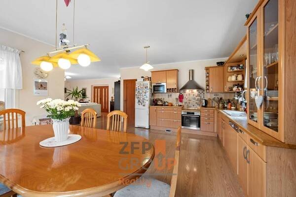 Prodej rodinného domu o rozloze 224 m2, ulice K Řípu, Roudnice nad Labem | ZFP Reality s.r.o. 