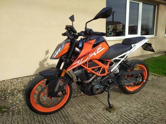 KTM 390 Duke