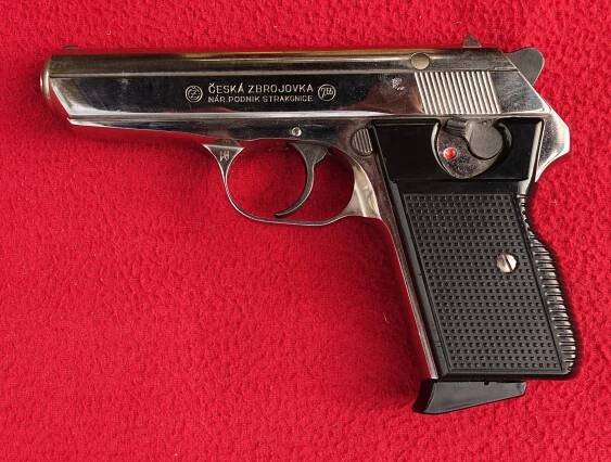 Pistole ČZ vz.70, chromované provedení - Sběratelské zbraně