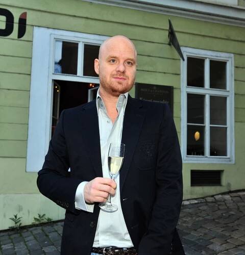 Každý ráno na piáno hraje Max: Syn Krainové a Vágnera podědil talent