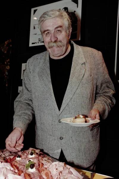 Sympaťák s mohutným knírem říkal ženám „čučoriedky“. Čím si získal Dášenku z filmu S tebou mě baví svět?