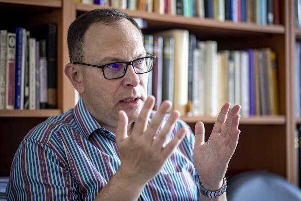 Ústavní právník Jan Kysela: Prezident má být nositelem naděje