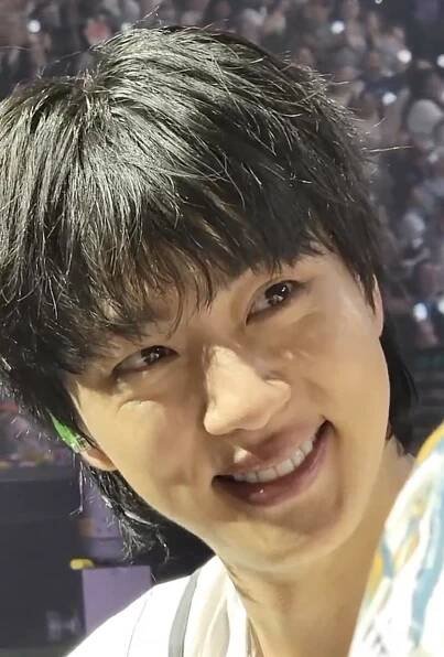 ソクジュン🐹 🐳✨🐟 (@Seokjin_RJ_jun) on X in 2025 | Seokjin, Kim seokjin, Jin