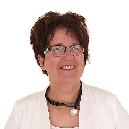 Dr. Uta B. Nachbaur
