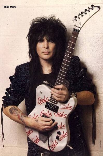 Mick Mars Guitars & Rig Setup | 80's Hair Bands