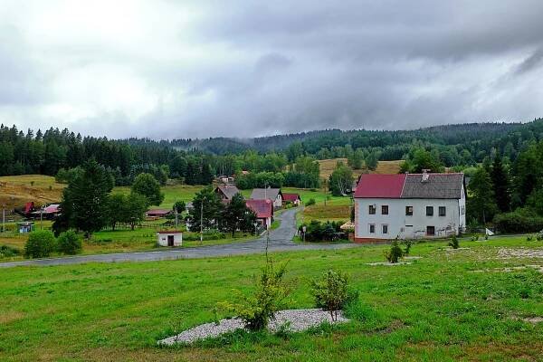 Obora (Šindelová) – Wikipedie