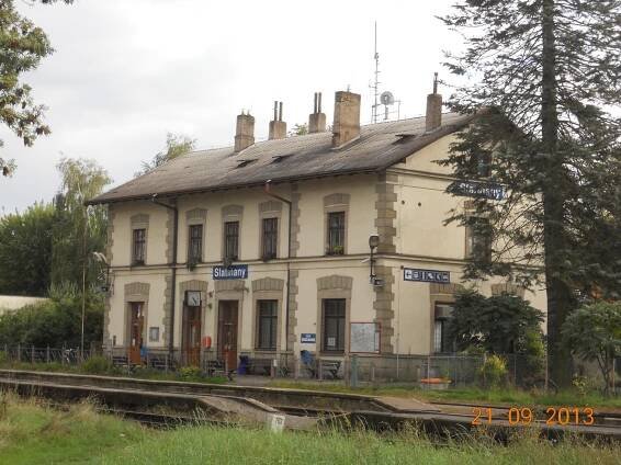 ONWB výpravní budova III. třídy "Slatiňany"