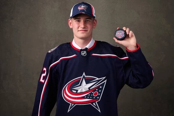 Jiříčka si vybral Columbus, Kulicha zvolilo Buffalo. Jedničkou draftu NHL je Slafkovský