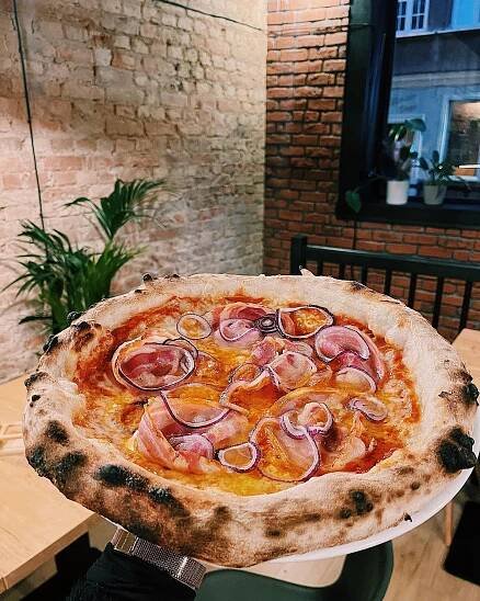 🍽️ La Giovane - Pasta&Pizza, Poznań - booking deliveries/table online w Zjedz.my
