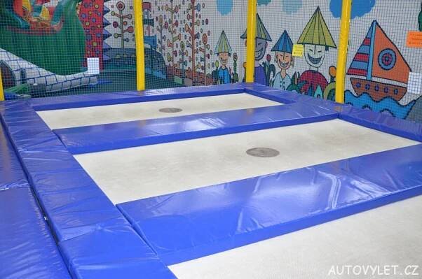 Bongo Brno - zábavní park a rodinné centrum - trampolíny
