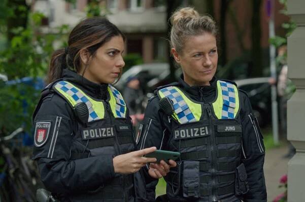 Policie Hamburk - Hallers letzte Schicht (S19E20) (2025)