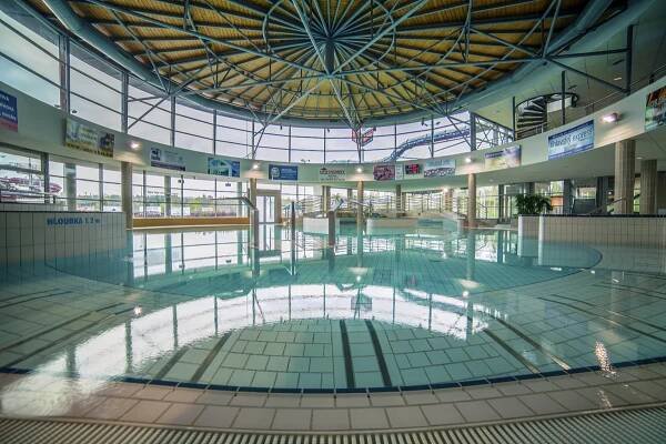 Krytý bazén | Aquapark Vodní ráj