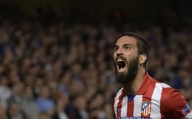 Atlético padlo v Levante, Real také ztratil