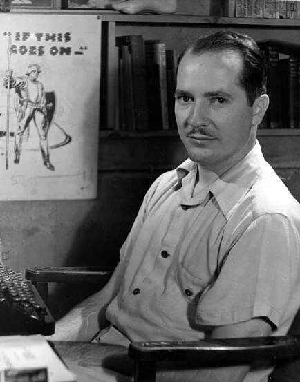  Robert Heinlein 