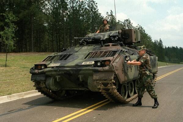 M3 Bradley (obrněné průzkumné vozidlo) : Spojené státy americké (USA)