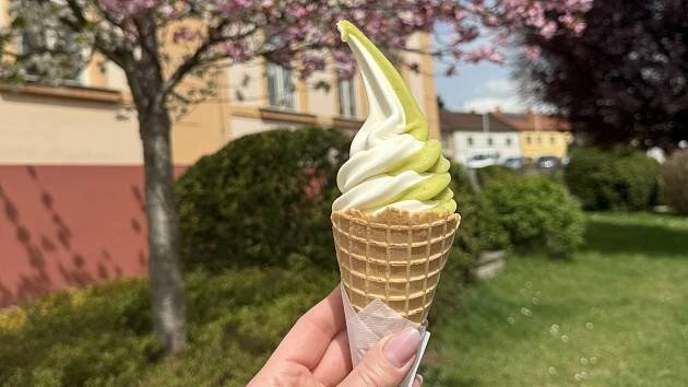 Nejen vanilková. Netradiční zmrzliny lákají, na dubajskou stáli lidé frontu