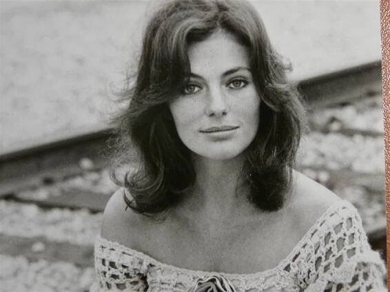 Jacqueline Bisset