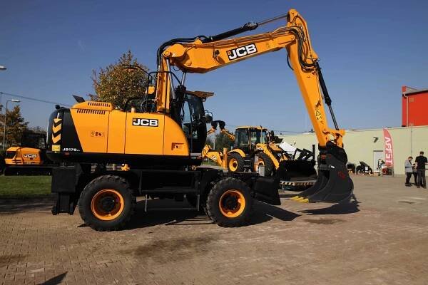 DEMO DAY 2022 - TERRA CZ Stavební stroje JCB 