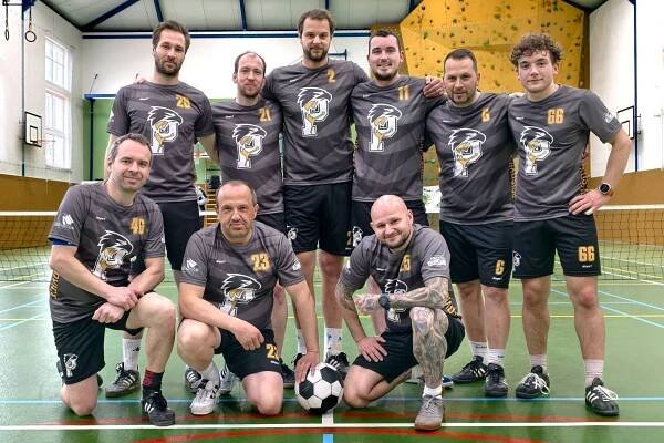 SPORTMIX: FOTBAL, HÁZENÁ, NOHEJBAL A SÁLOVÁ KOPANÁ - Turnovsko v akci
