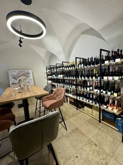 Představuji novinku na Starobrněnské 20 – Enoteca víno a prosecco! | www.coolbrnoblog.cz
