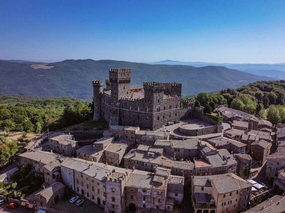 castello_di_torre_alfina_m_2033.jpg