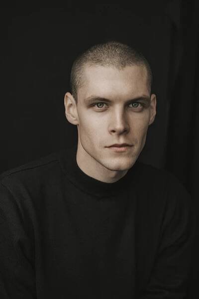 ADAM WIETRZYŃSKI | Fifth Element