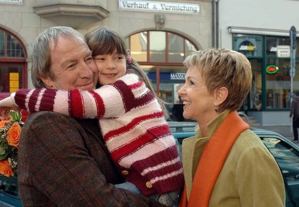 Rodina doktora Kleista - Mateřská láska - Z filmu - Ulrich Pleitgen, Lisa-Marie Koroll, Uta Schorn