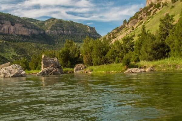Wind River Canyon - Hot Springs Wyoming Tourism