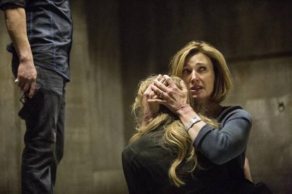 Dallas - Boxed In - Z filmu - Brenda Strong