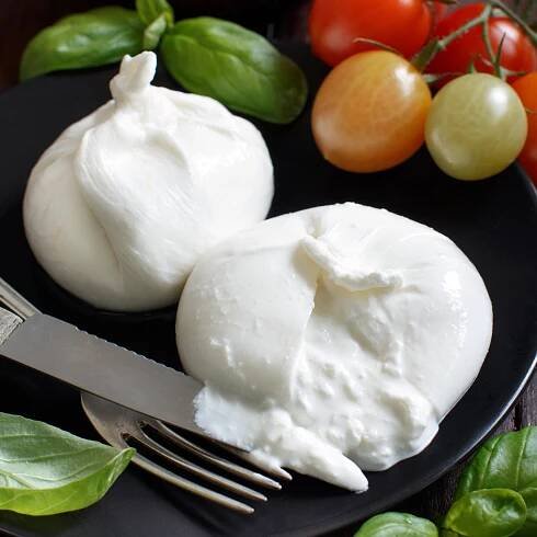 burrata, Italian, creamy, cows milk mozz