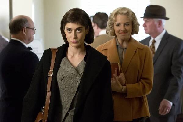 Mystérium sexu - Krásný nový svět - Z filmu - Lizzy Caplan, Heléne Yorke