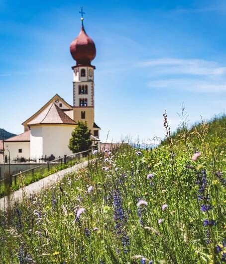 Church tower of Tiers am Rosengarten